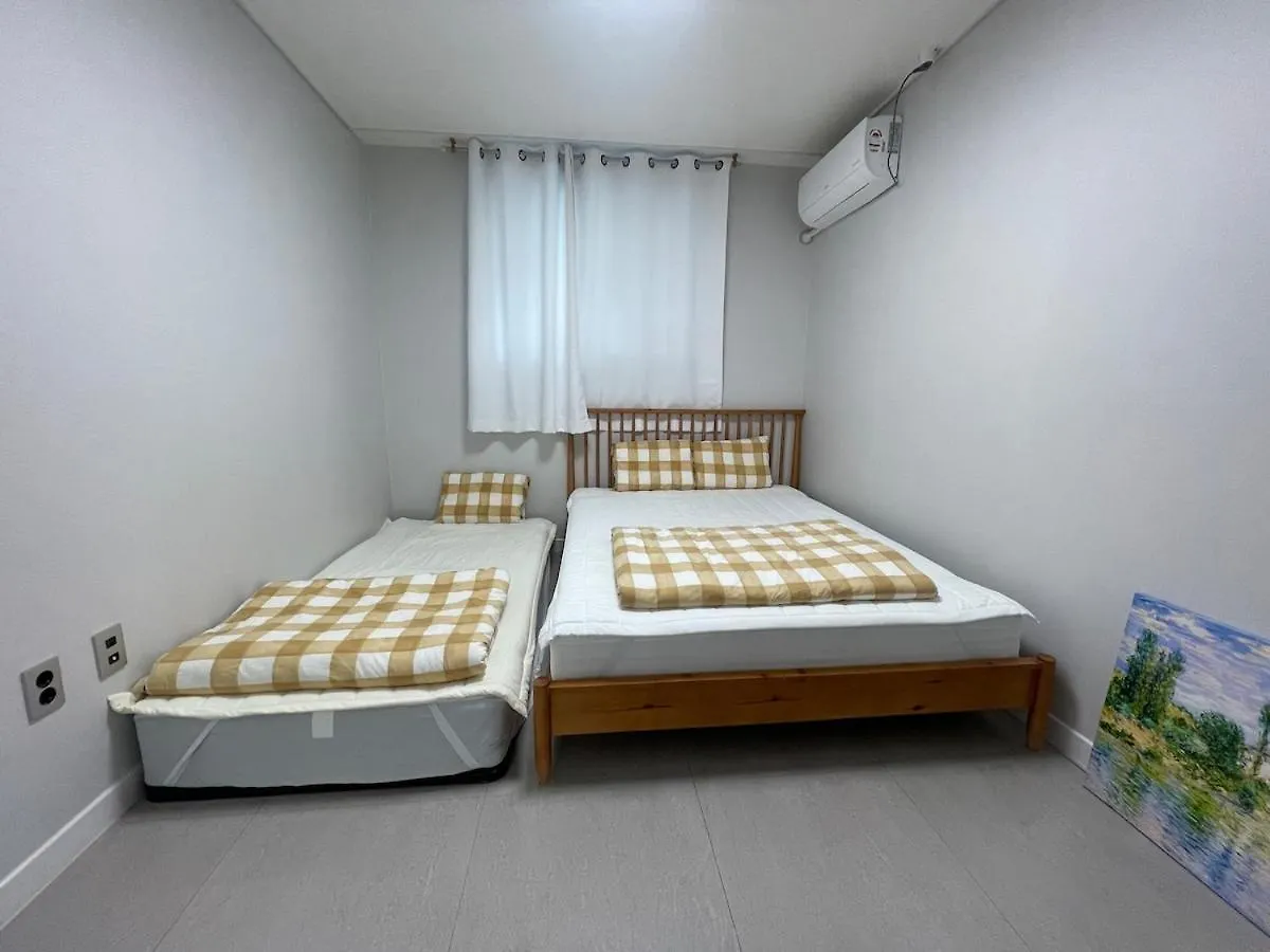 깔끔하고 이쁜 빌라, 공항 인근 Incheon Apartment
