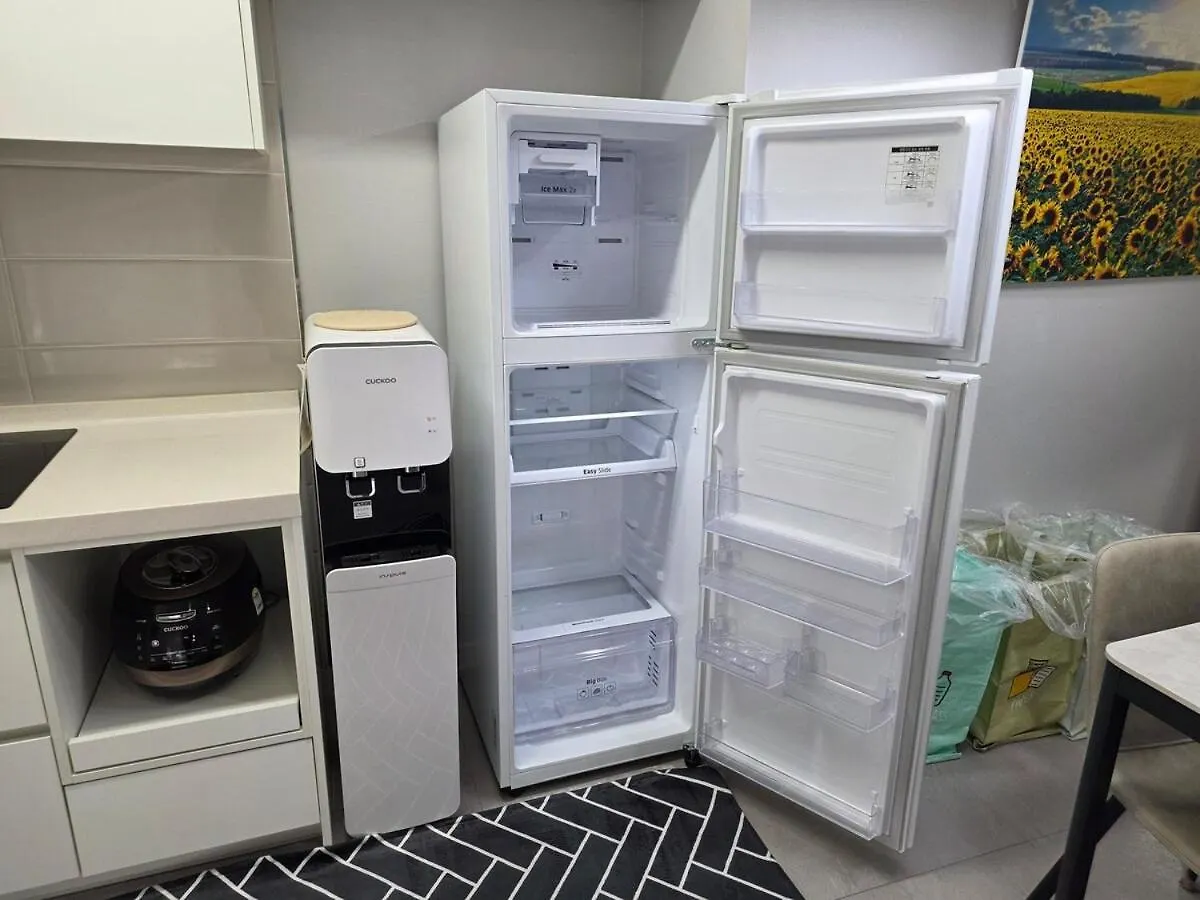 Apartment 깔끔하고 이쁜 빌라, 공항 인근 South Korea